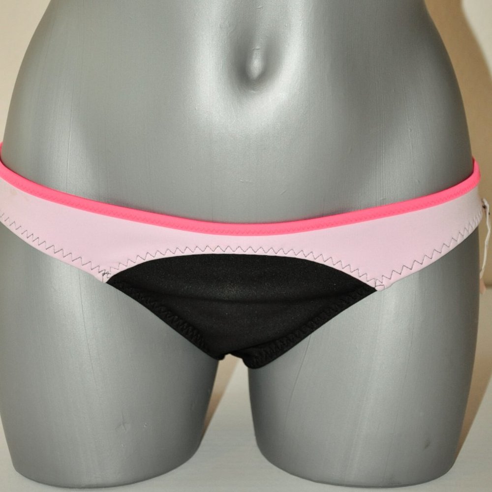 New Victorias Secret Bikini Bottom  Swimsuit Small